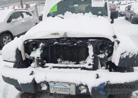 2011 Jeep Wrangler Sport z USA, uszkodzony, nr VIN 1J4AA2D15BL622511